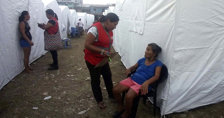 Atendemos necesidades de damnificados — Incendio en Iquitos Atendemos necesidades de damnificados — Incendio en Iquitos
